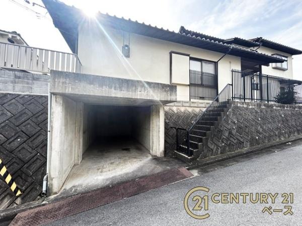 生駒郡斑鳩町龍田西８丁目　一戸建