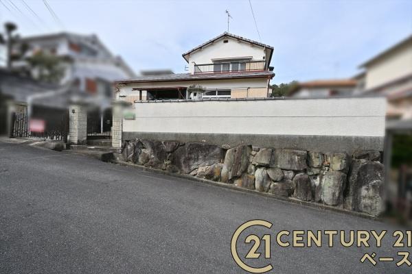 生駒郡平群町椿台４丁目　一戸建