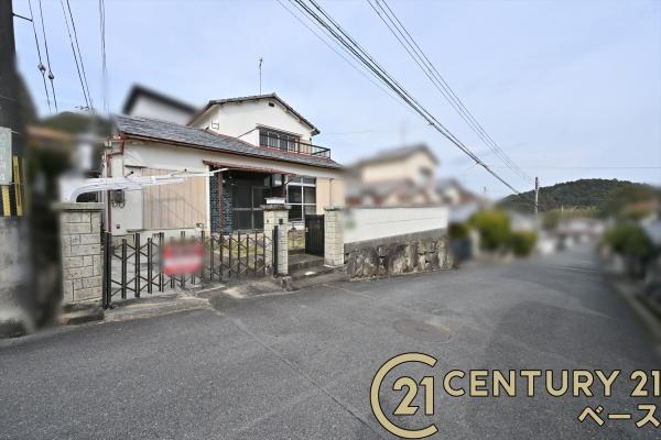 生駒郡平群町椿台４丁目　一戸建