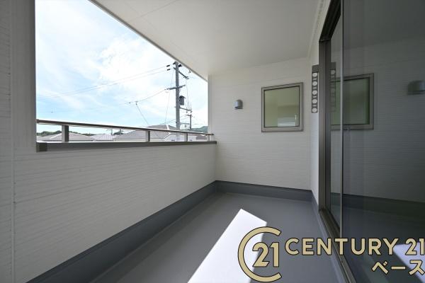 リーブルガーデン三里２号棟／新築一戸建