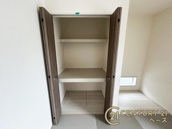 奈良市杏町1号棟/新築一戸建(収納)