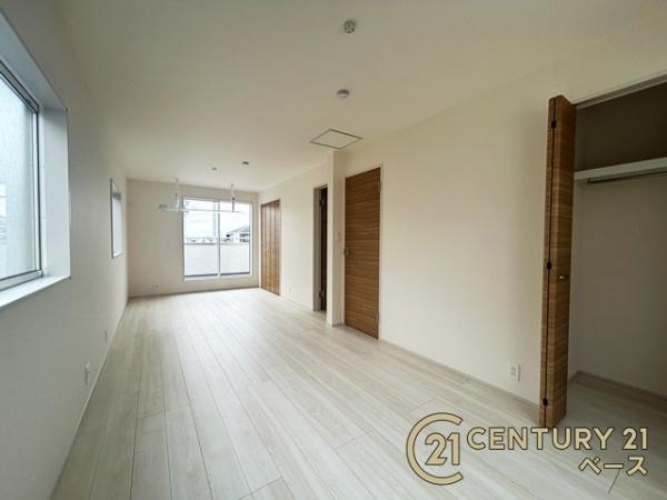 奈良市杏町2号棟/新築一戸建(洋室)