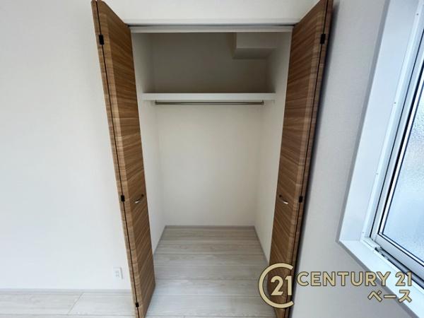 奈良市杏町2号棟/新築一戸建(収納)