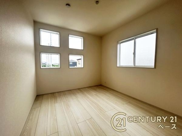 奈良市杏町2号棟/新築一戸建(洋室)