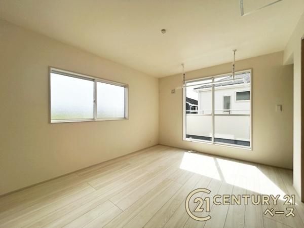 奈良市杏町4号棟/新築一戸建(洋室)