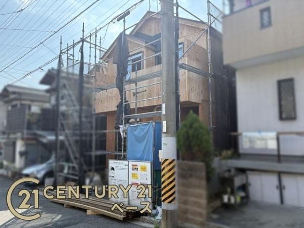 柏原市円明町／新築一戸建