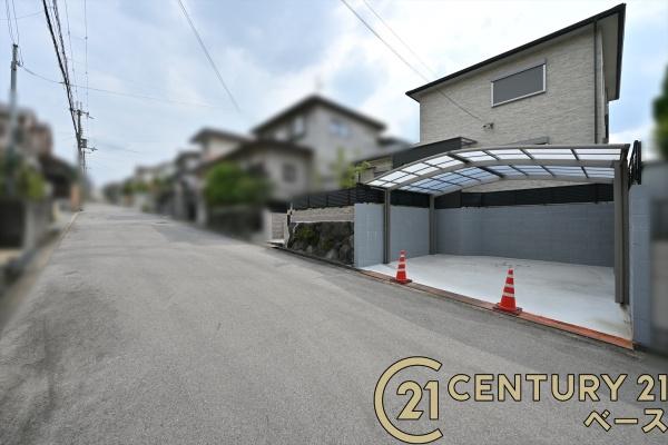 北葛城郡上牧町松里園１丁目の中古一戸建て