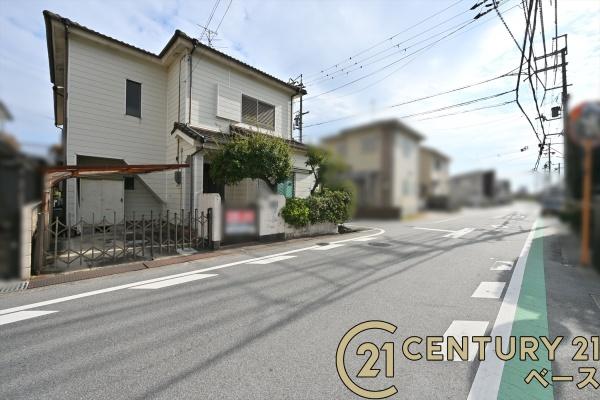 生駒郡斑鳩町目安４丁目の土地