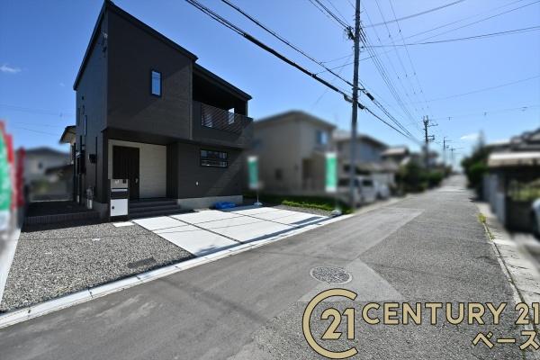 奈良市千代ケ丘1丁目1号棟/新築一戸建(前面道路含む現地写真)