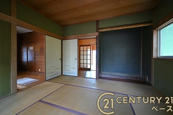 橿原市菖蒲町３丁目の中古一戸建て