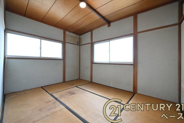 橿原市菖蒲町３丁目の中古一戸建て