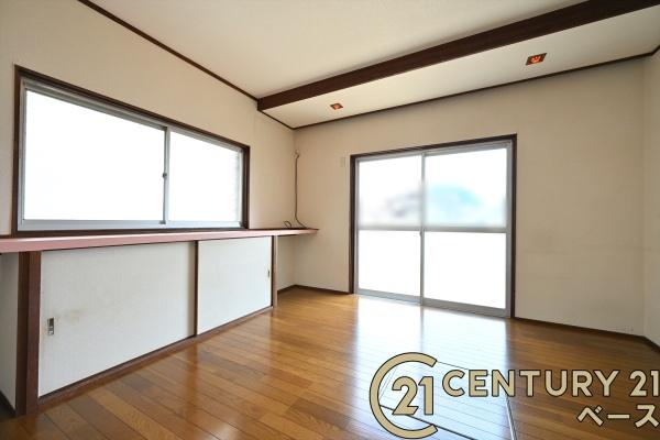 橿原市菖蒲町３丁目　一戸建
