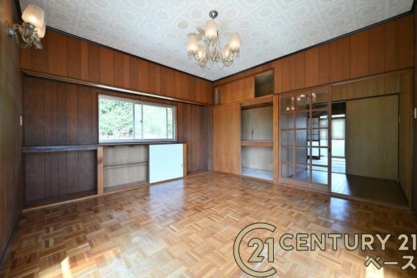 橿原市菖蒲町３丁目の中古一戸建て