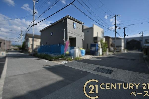 リナージュ東辻／新築一戸建