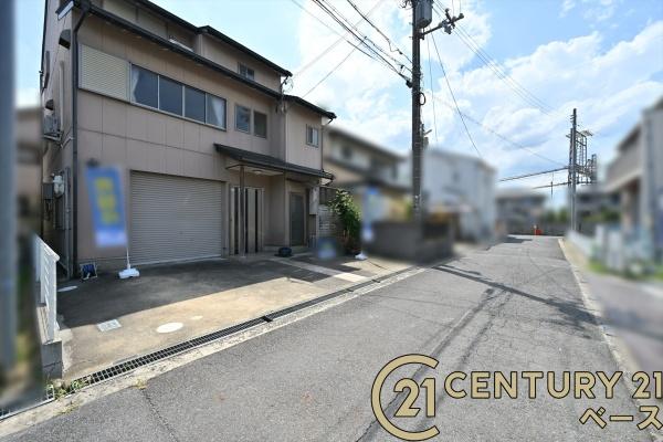 橿原市上品寺町の中古一戸建て