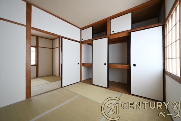 葛城市北花内の中古一戸建て