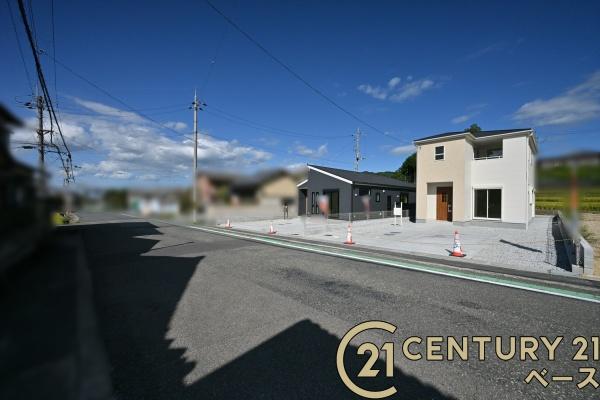 リーブルガーデン浅古2号棟/新築一戸建(前面道路含む現地写真)