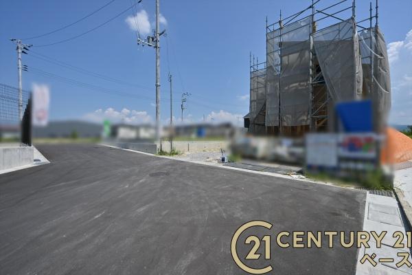 奈良市杏町５号棟／新築一戸建