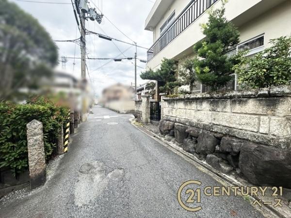 橿原市内膳町2丁目の土地(前面道路含む現地写真)