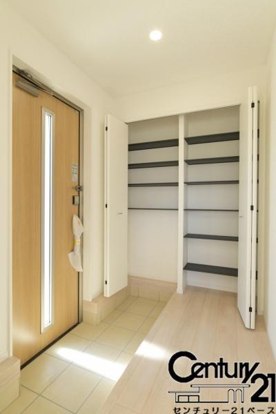 クレイドルガーデン東安堵／新築一戸建