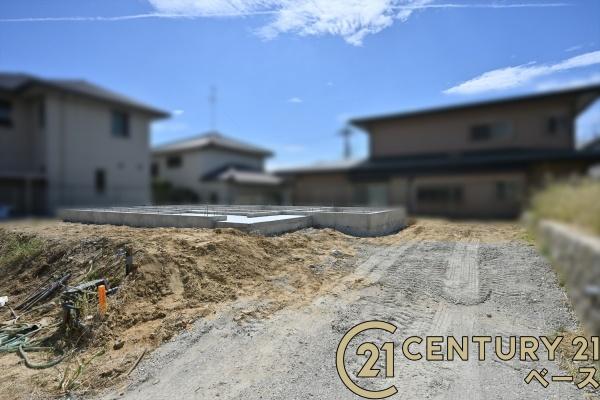 北葛城郡河合町広瀬台1丁目/新築一戸建(駐車場)