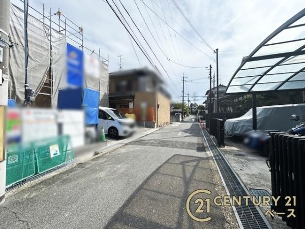大和郡山市九条町/新築一戸建(前面道路含む現地写真)