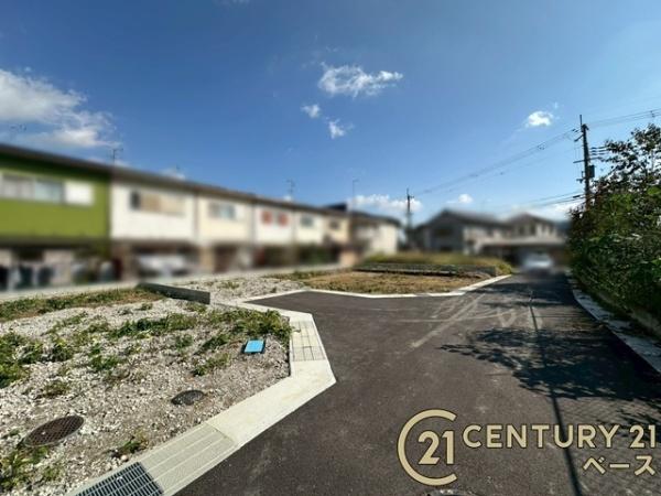 リーブルガーデン磯壁1号棟/新築一戸建(前面道路含む現地写真)