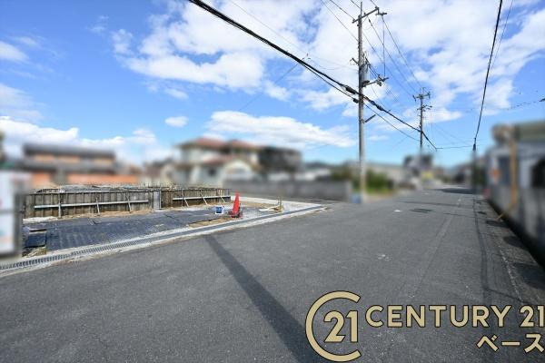 桜井市大福2号棟/新築一戸建(前面道路含む現地写真)