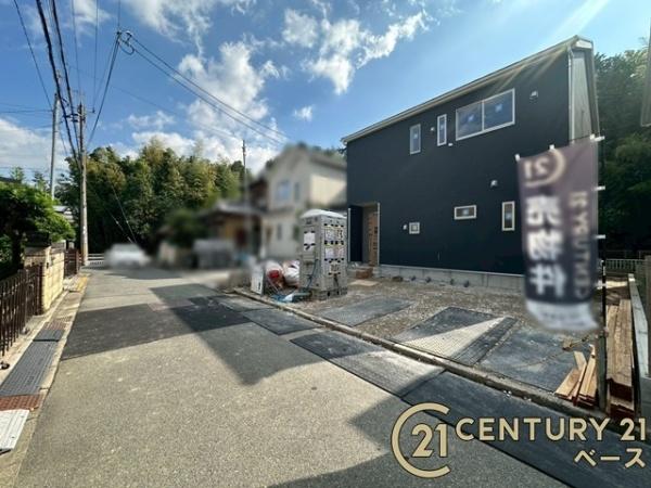 クレイドルガーデン北今市/新築一戸建(前面道路含む現地写真)