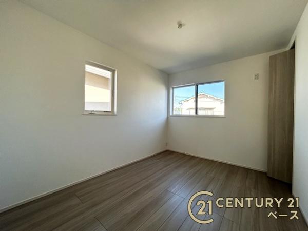 生駒市俵口町２号棟／新築一戸建