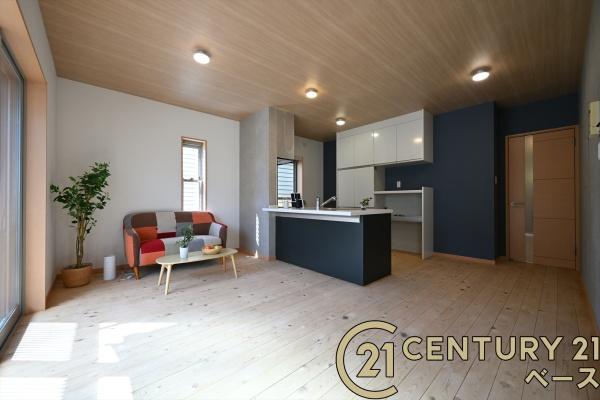 桜井市大字浅古の中古一戸建て(リビング)