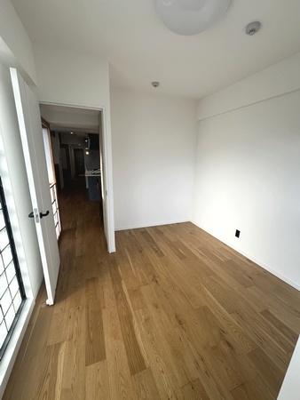 ローレルコート王寺