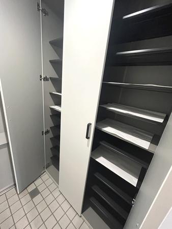 ローレルコート王寺