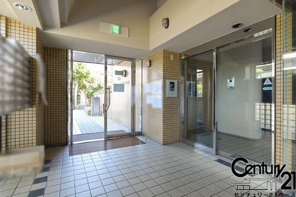 ローレルコート王寺