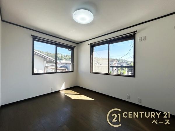 生駒市小明町の中古一戸建て