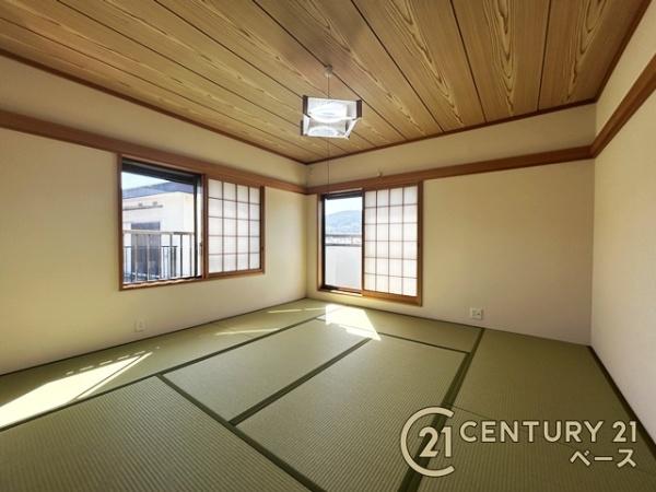 生駒市小明町の中古一戸建て