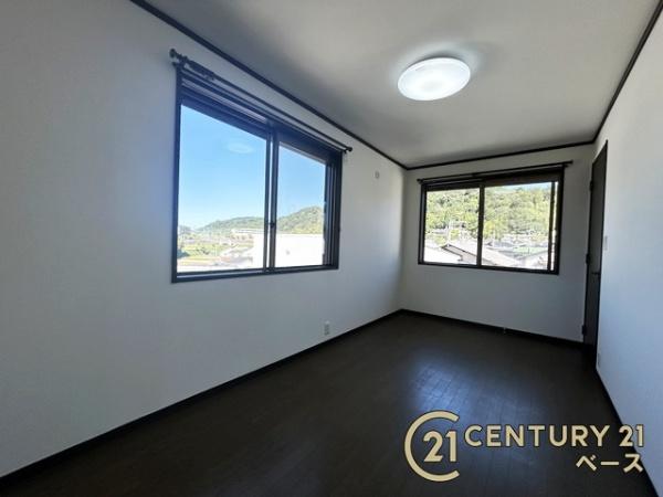 生駒市小明町の中古一戸建て