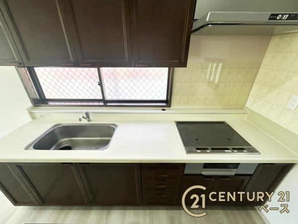 生駒市小明町　一戸建