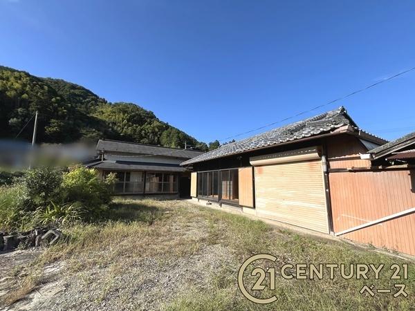 奈良市下狭川町の中古一戸建て