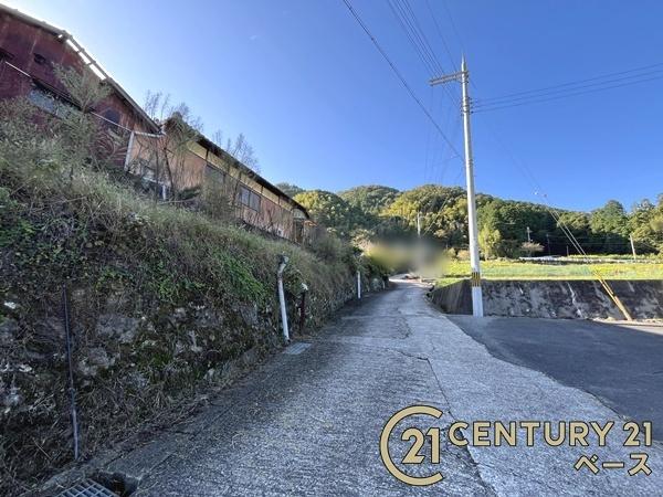 奈良市下狭川町の中古一戸建て