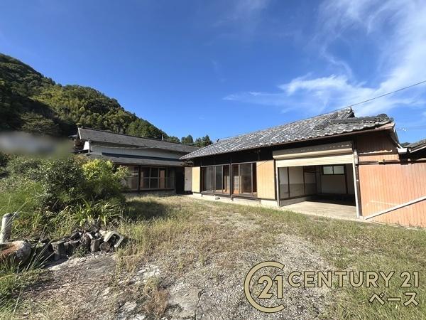 奈良市下狭川町　一戸建