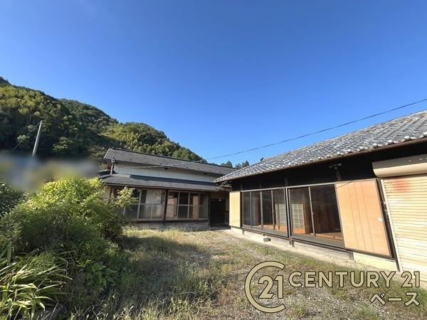 奈良市下狭川町の中古一戸建て