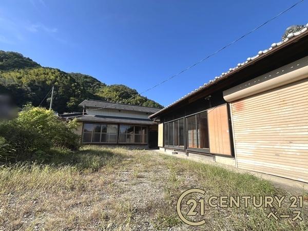 奈良市下狭川町の中古一戸建て