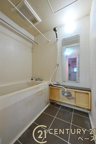 プレステアーバン西大和