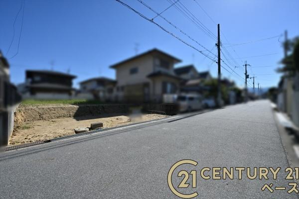 香芝市西真美２丁目の土地