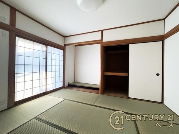 天理市二階堂上ノ庄町の中古一戸建て