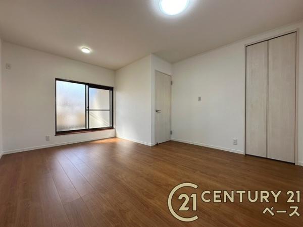 香芝市逢坂４丁目の中古一戸建て