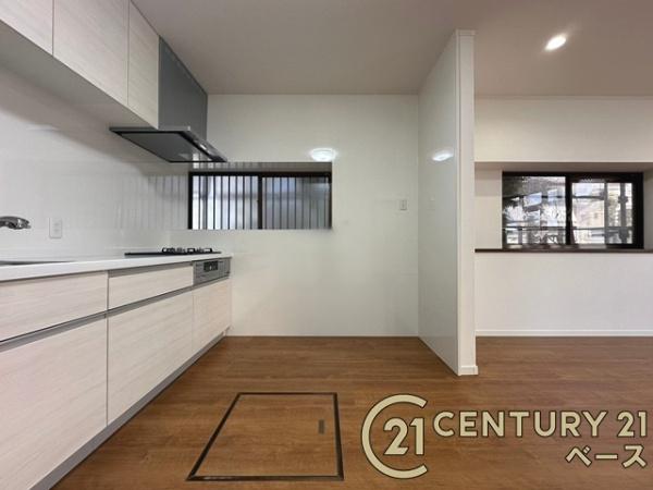 香芝市逢坂４丁目の中古一戸建て