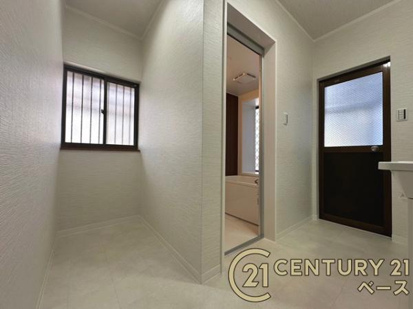 香芝市逢坂４丁目の中古一戸建て