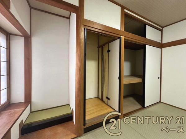 香芝市逢坂４丁目の中古一戸建て